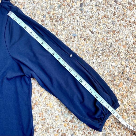 NWT The Limited Black 3/4 Slits Sleeve Gold Buttons Top 0X - Picture 5 of 8